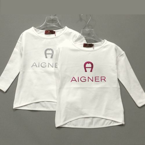 ”AIGNER”ロゴのガールズTシャツ