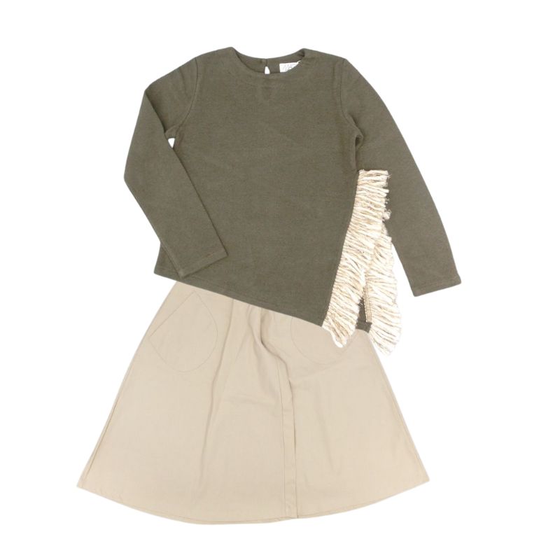 ブラウン・フリンジのトップス&ベージュ・サークルパンツSet