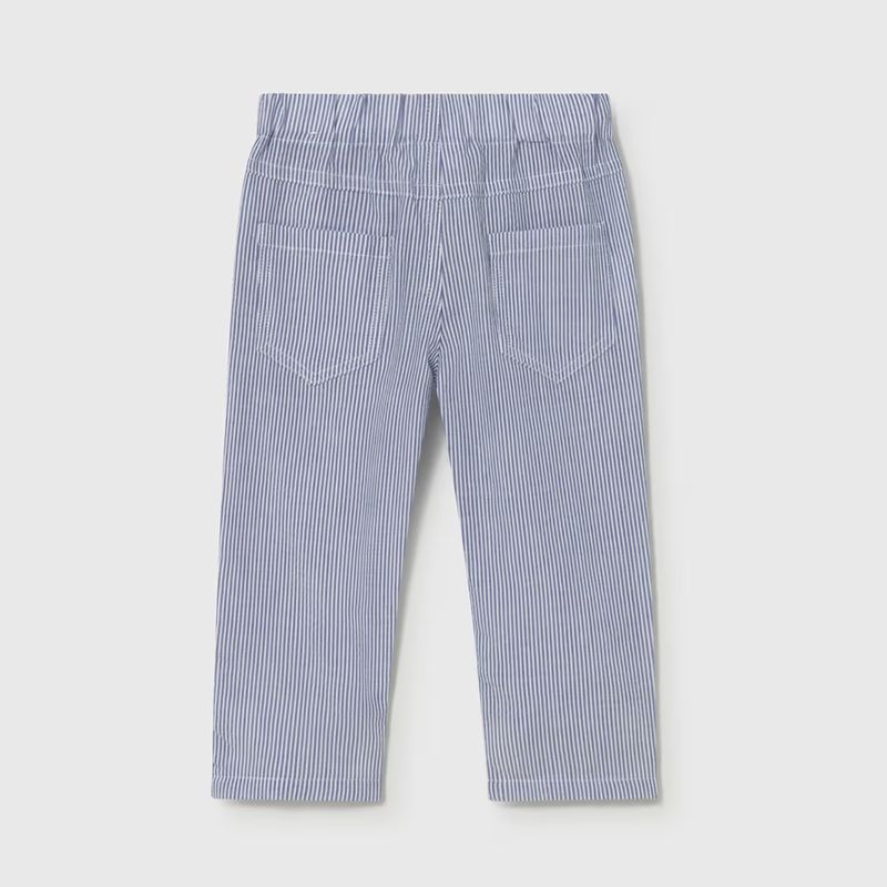 シアサッカー生地のロングパンツ