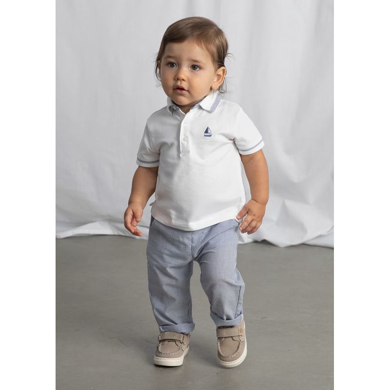 シアサッカー生地のロングパンツ