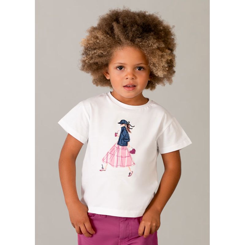 オシャレなお出掛けスタイルＴシャツ