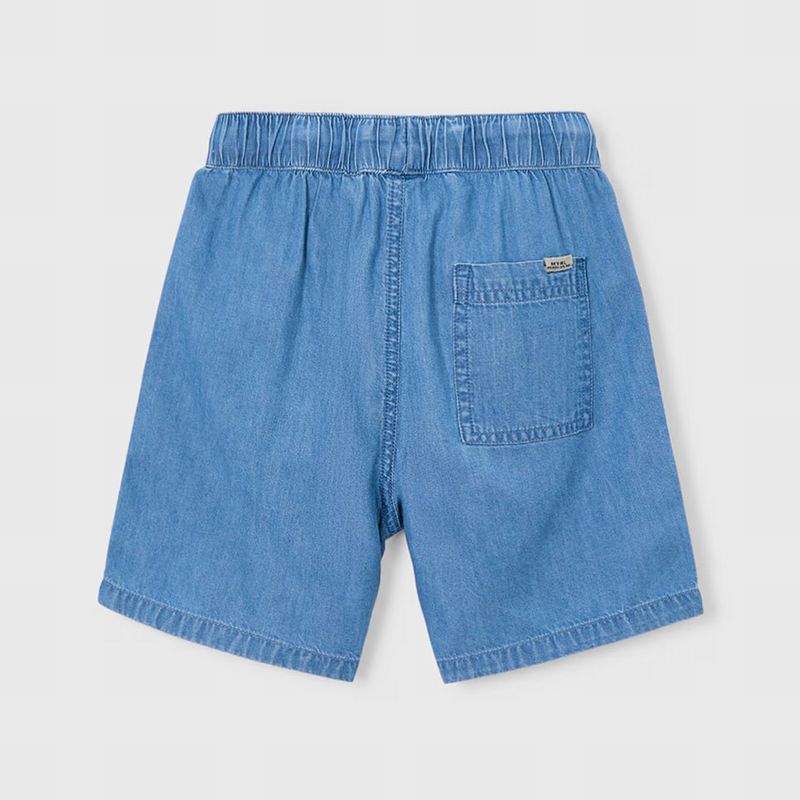 ソフトデニムのバミューダ