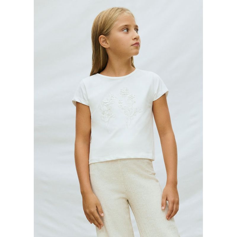 スタッズフラワーのＴシャツ