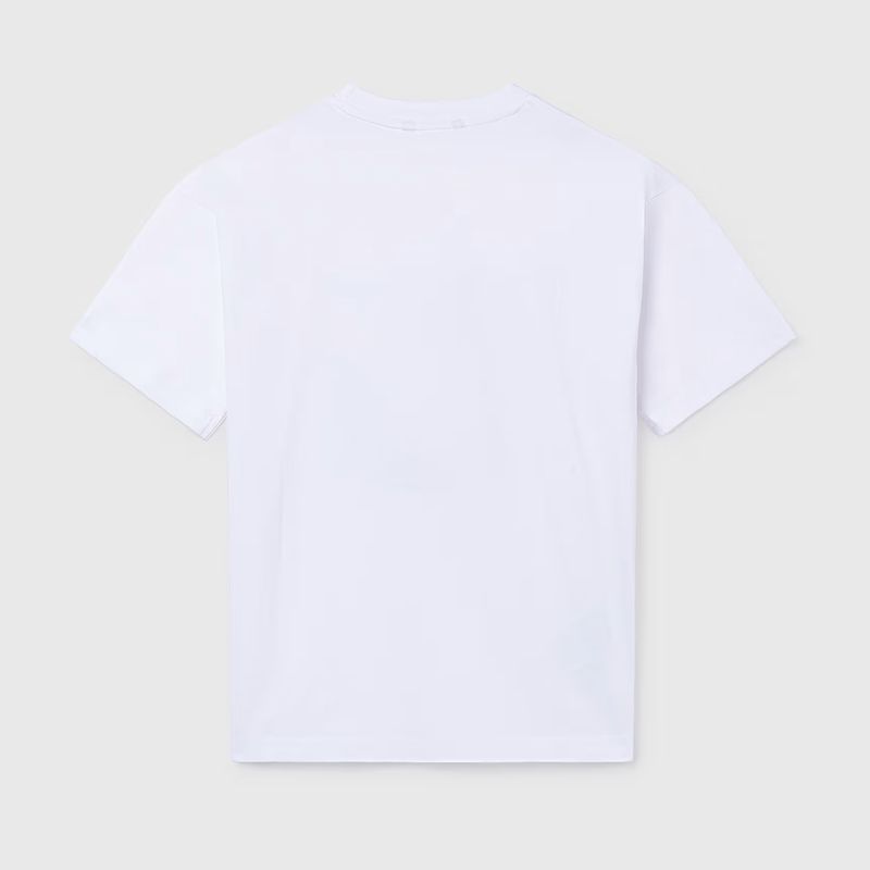 ラグビースタイルのホワイトＴシャツ