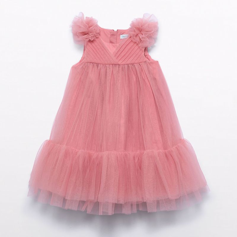 コーラルピンクのチュールドレス