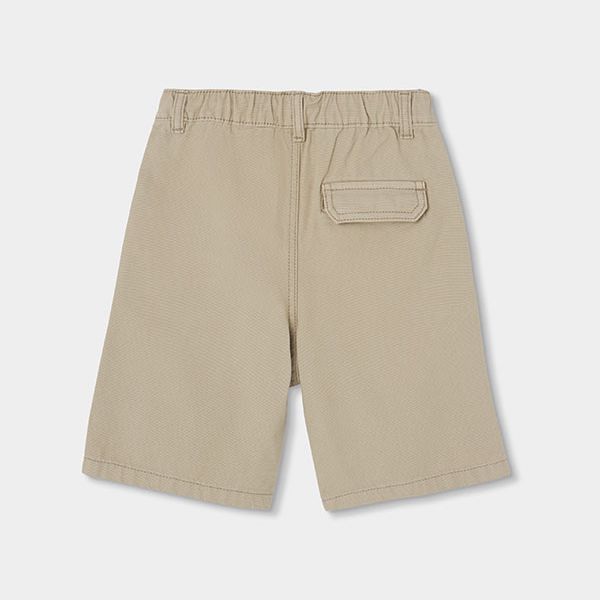 シンプルなコットン・ベージュバミューダ