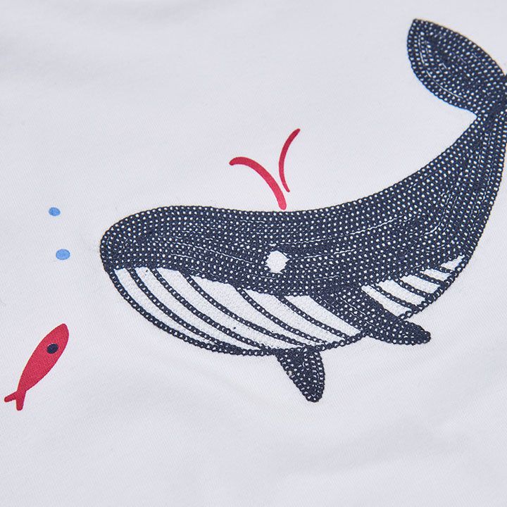 ネイビーホエールのモチーフＴシャツ