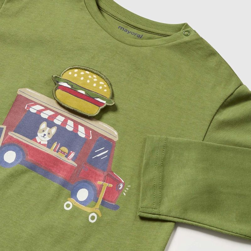 バーガーCARのオリーブTシャツ