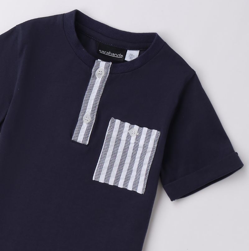 オシャレなポケットデザインのネイビーＴシャツ