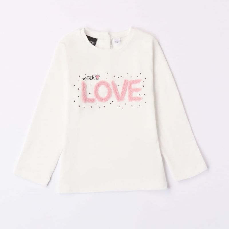 ピンクLOVEモチーフのTシャツ