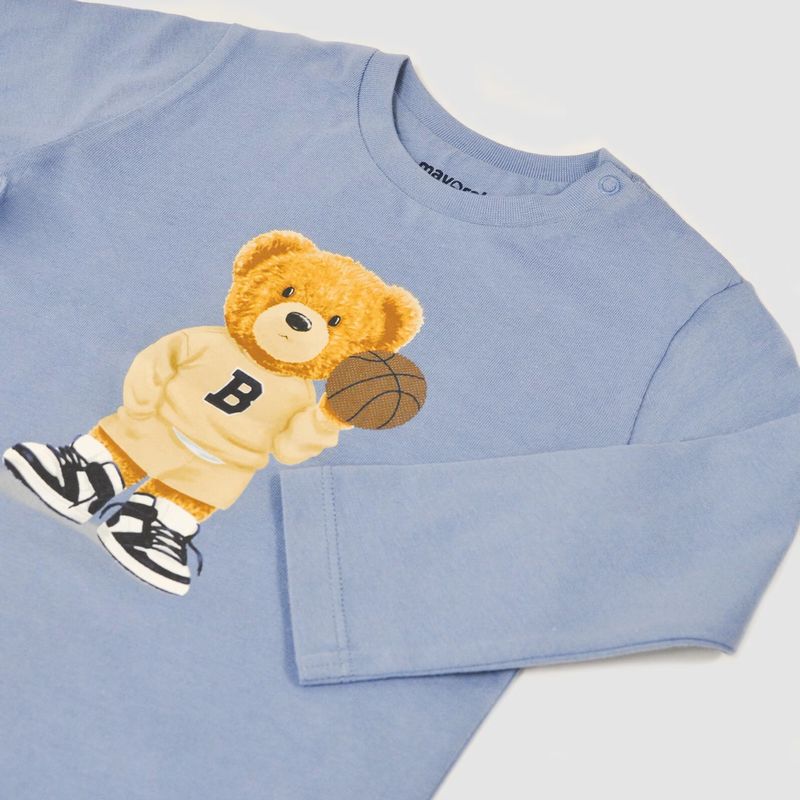 スポーツベアーのクラシックなブルーＴシャツ