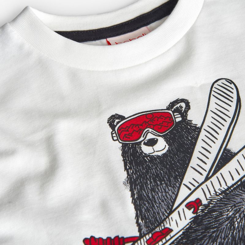 スキーベアーのＴシャツ