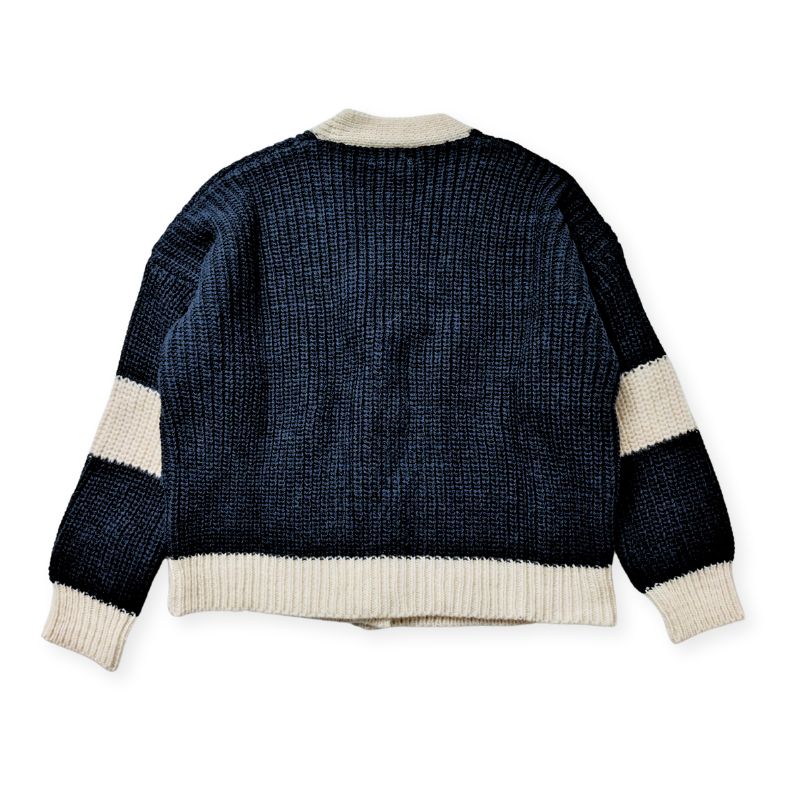 MAGIL・ネイビーニットのVネックカーディガン