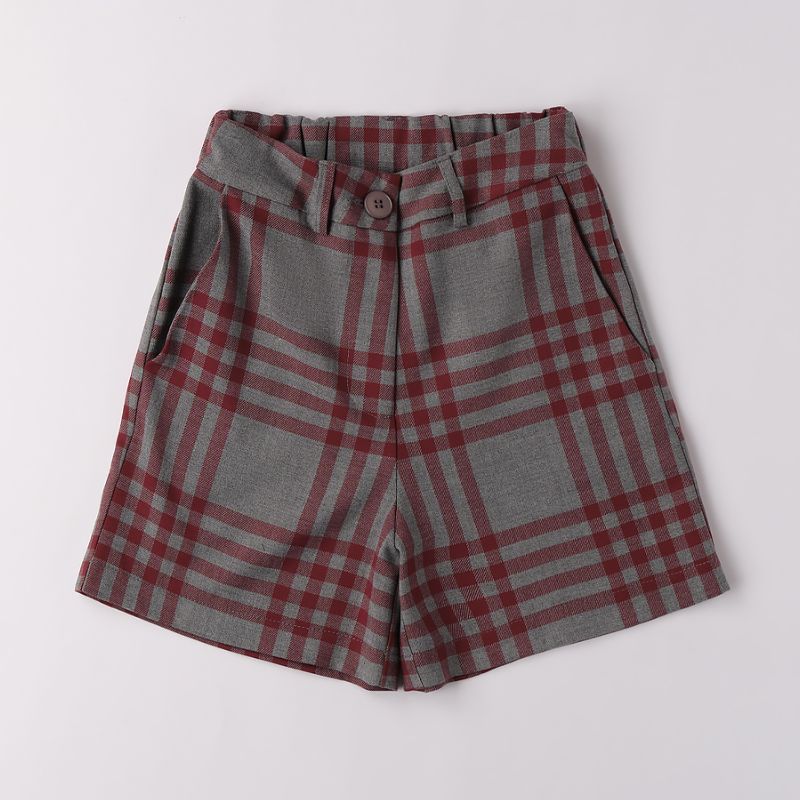 ボルドーチェックのキュロットパンツ