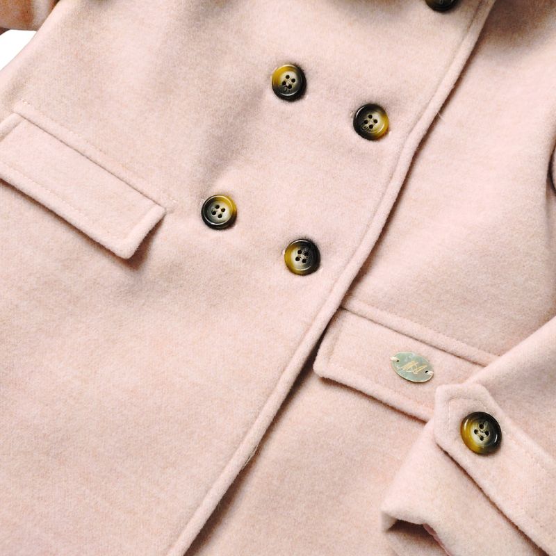 暖かいシックピンクのロングコート