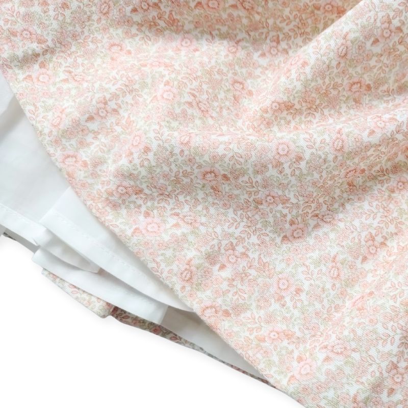 優しいピンクフラワーのスモッキングワンピース&ブルマ