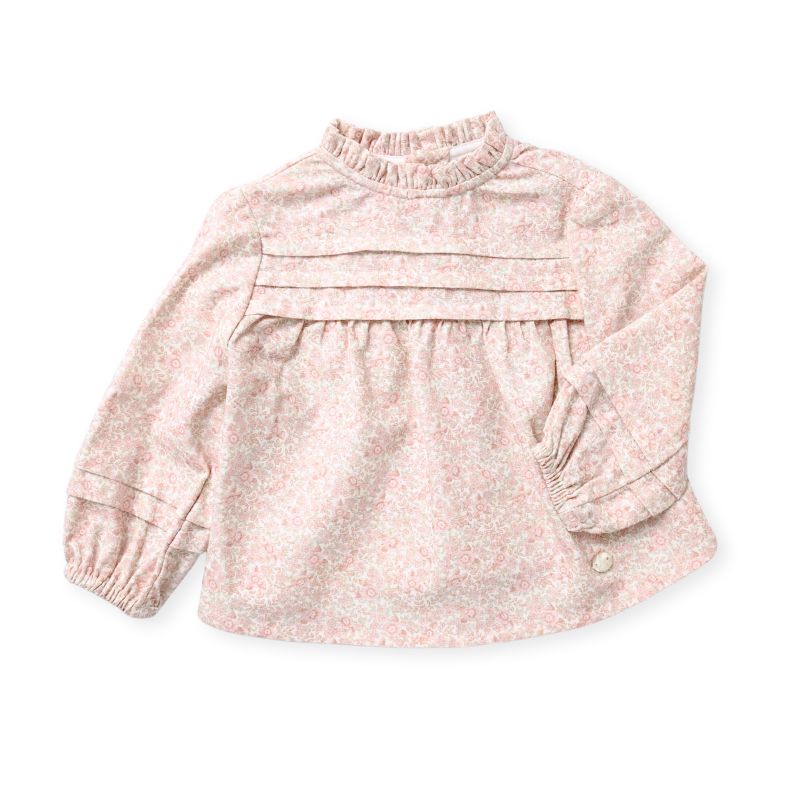 優しいピンクフラワーのタックチュニック