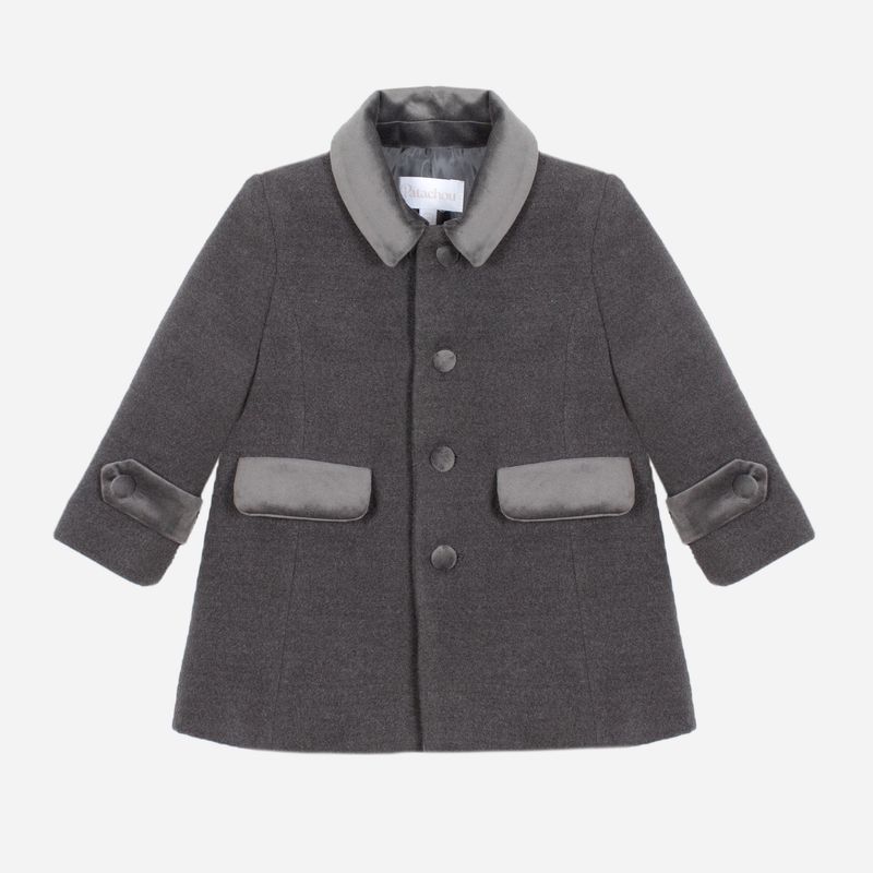 クラシックスタイル・チャコールグレーのロングコート